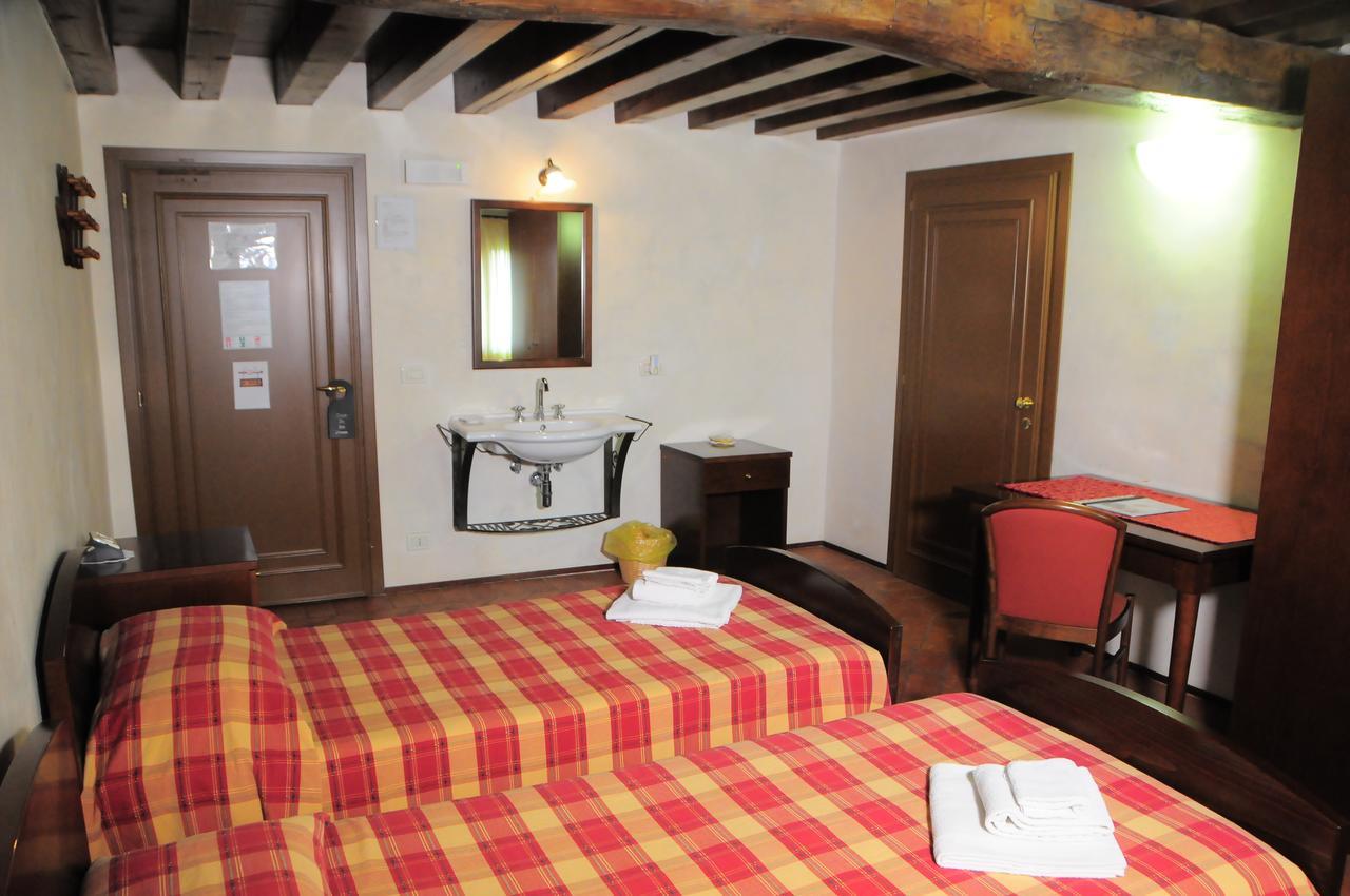 Hotel La Corte Correzzola Экстерьер фото