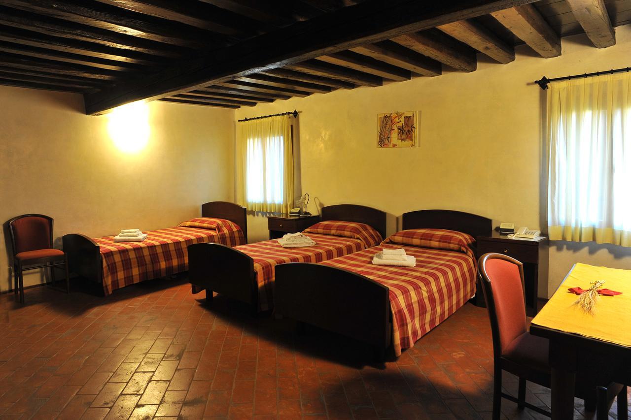 Hotel La Corte Correzzola Экстерьер фото